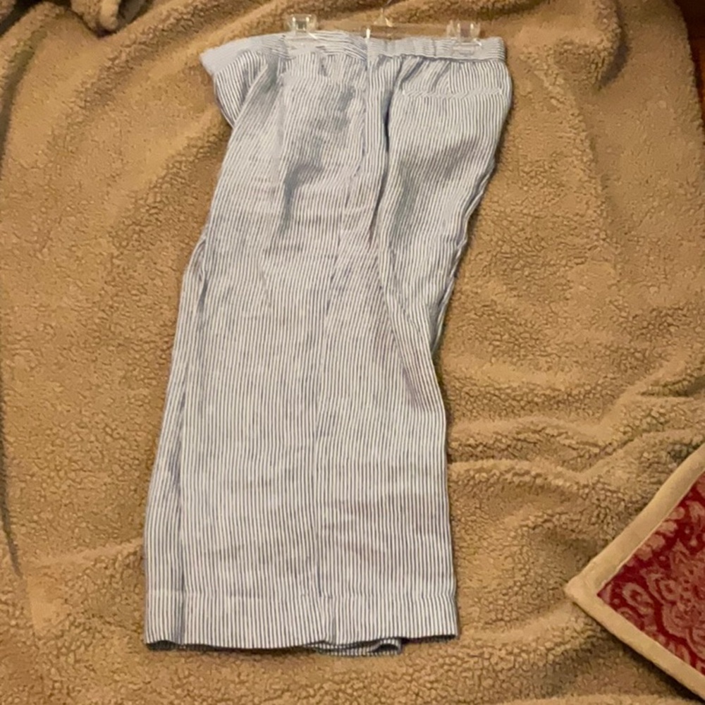 J Jill linen capri’s blue and white striped sz small